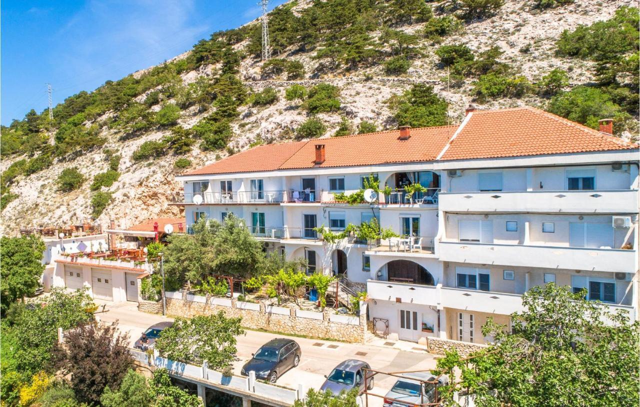 Nice Apartment In Stara Baska 1 With Wifi Екстериор снимка