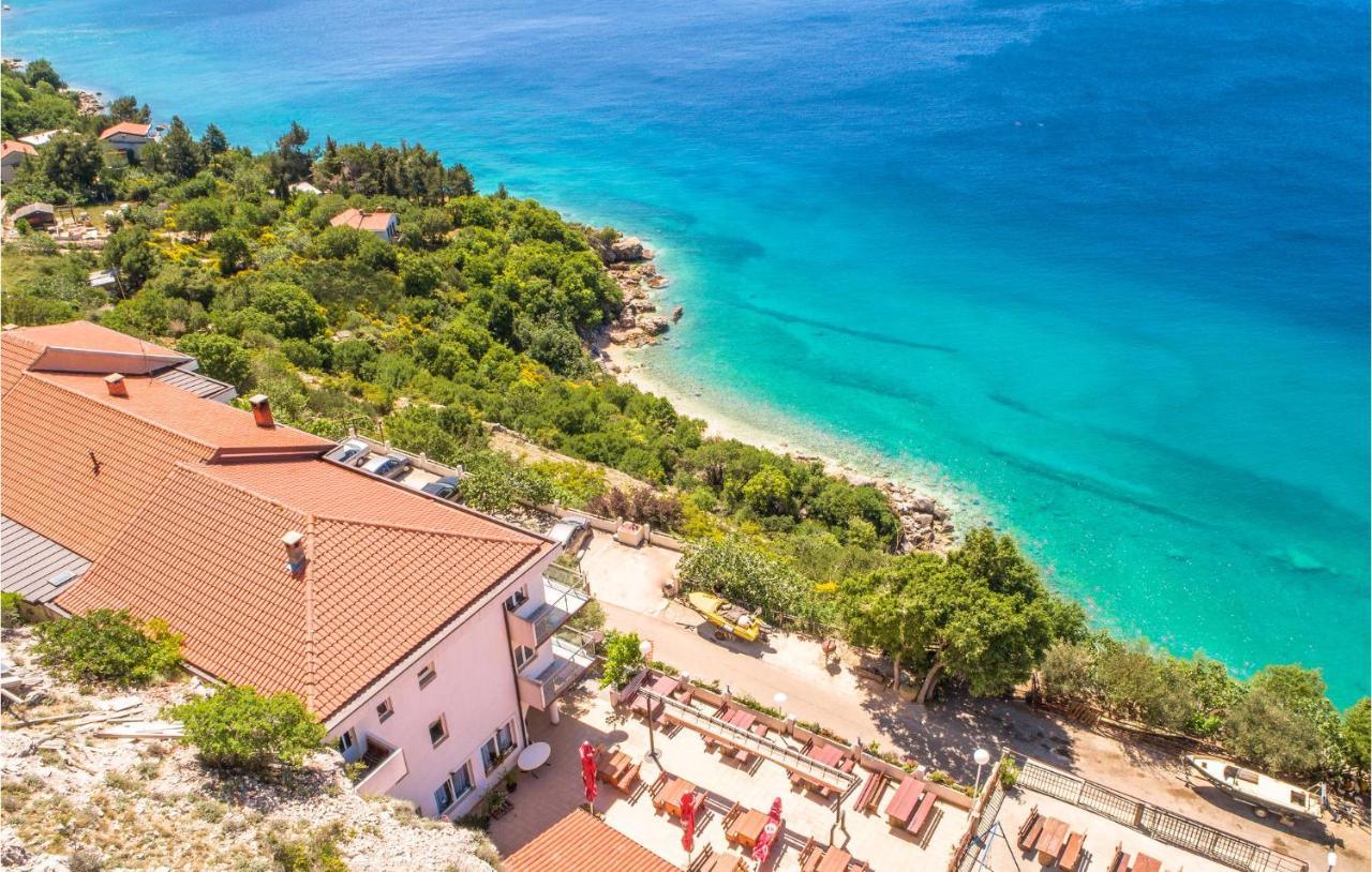 Nice Apartment In Stara Baska 1 With Wifi Екстериор снимка